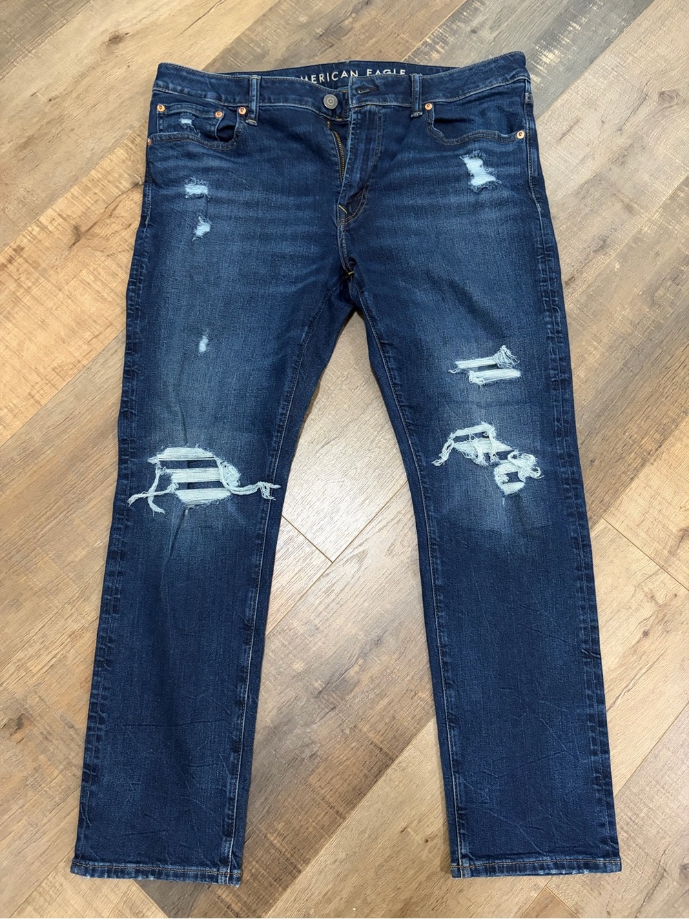 Men’s 36x30 American Eagle AirFlex+ Slim Distressed Jeans
